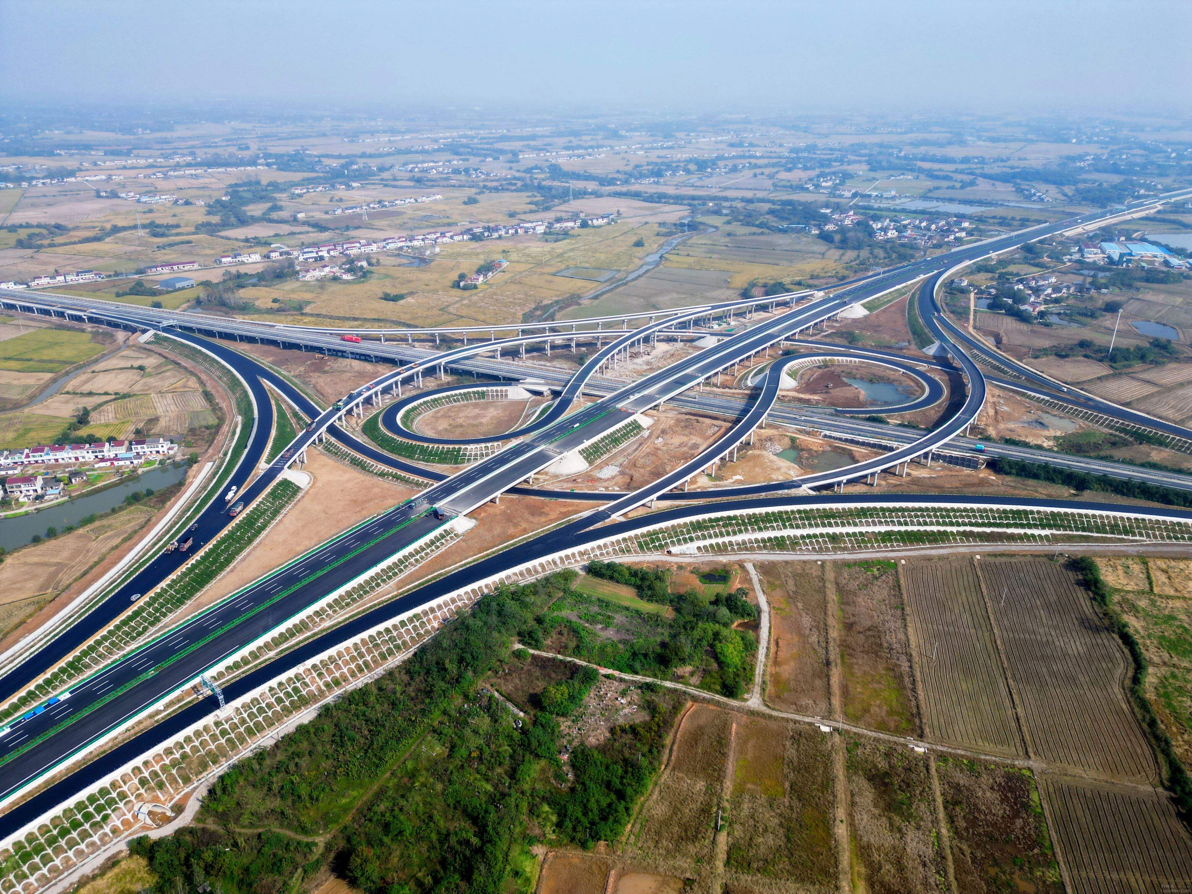 ������ٺϷʶ�ͨ���������˹���ؼҸ�����